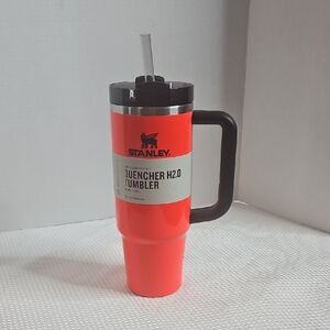 Stanley Quencher H2.0 Tumbler - 30 OZ / NEON ORANGE